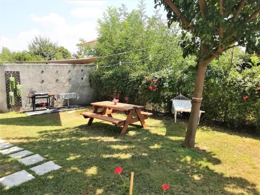 Deppy'S House Κοντά Στα Λουτρά Πόζαρ Apartment Chrysi Exterior photo